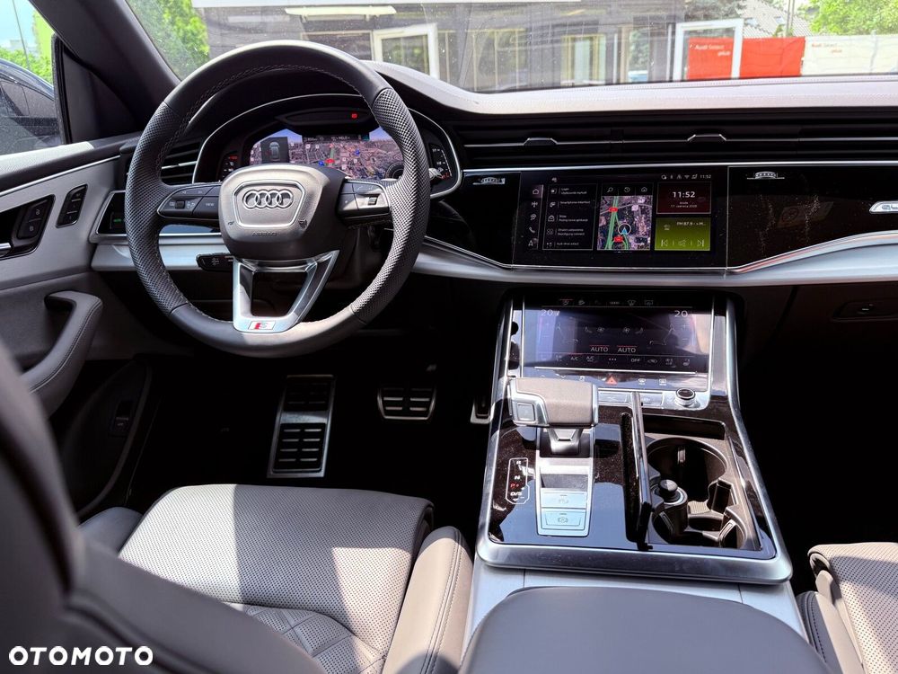 Audi Q8 - 17