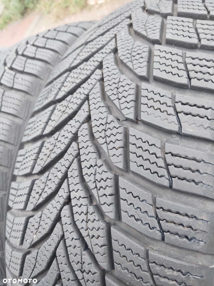 Opony zimowe 225.60.17 Nexen Montaż - 3