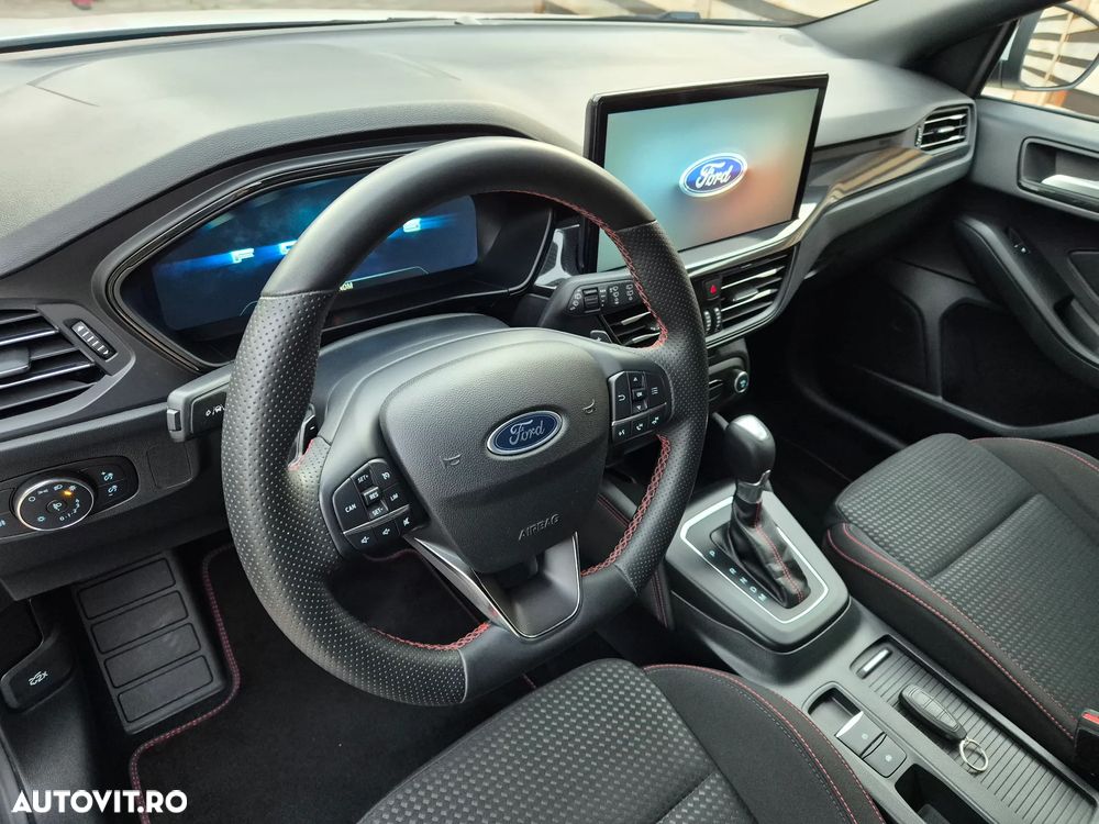 Ford Focus 1.0 EcoBoost Hybrid Aut. ST-LINE - 14