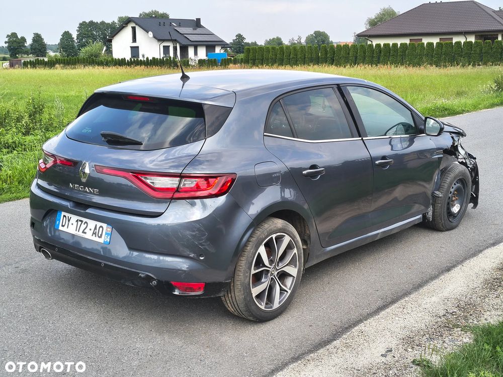 Renault Megane ENERGY dCi 130 BOSE EDITION - 3