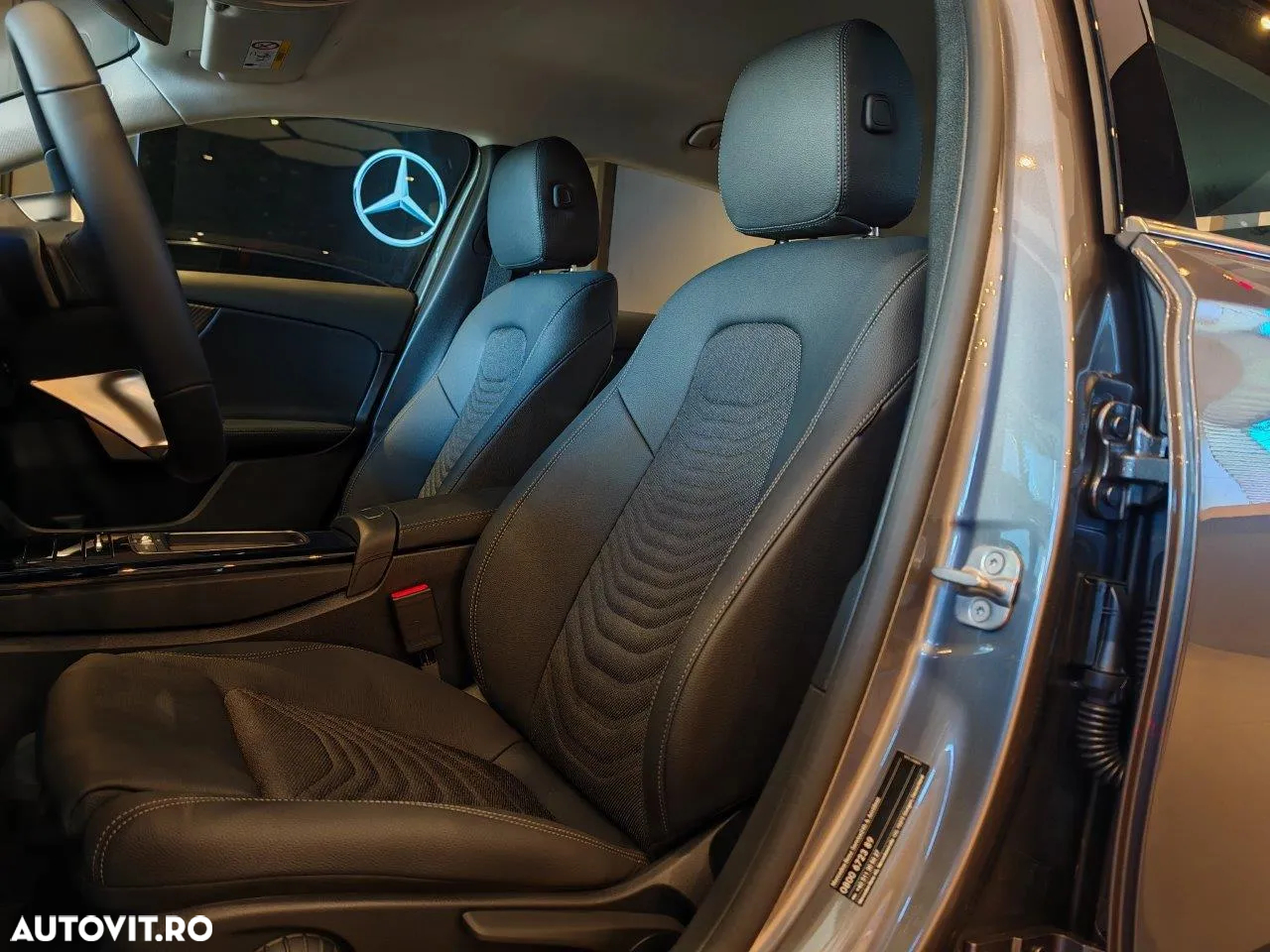 Mercedes-Benz A 180 MHEV 7G-DCT - 12