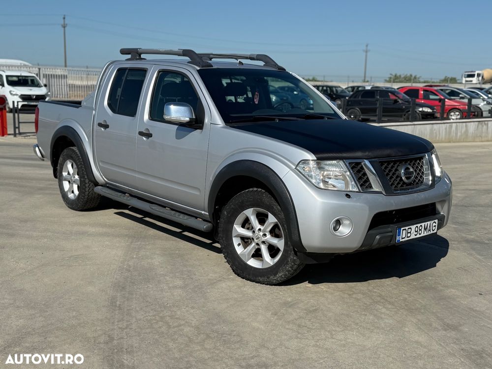 Nissan Navara 2.5 dCi DPF 4X4 Double Cab SE - 2
