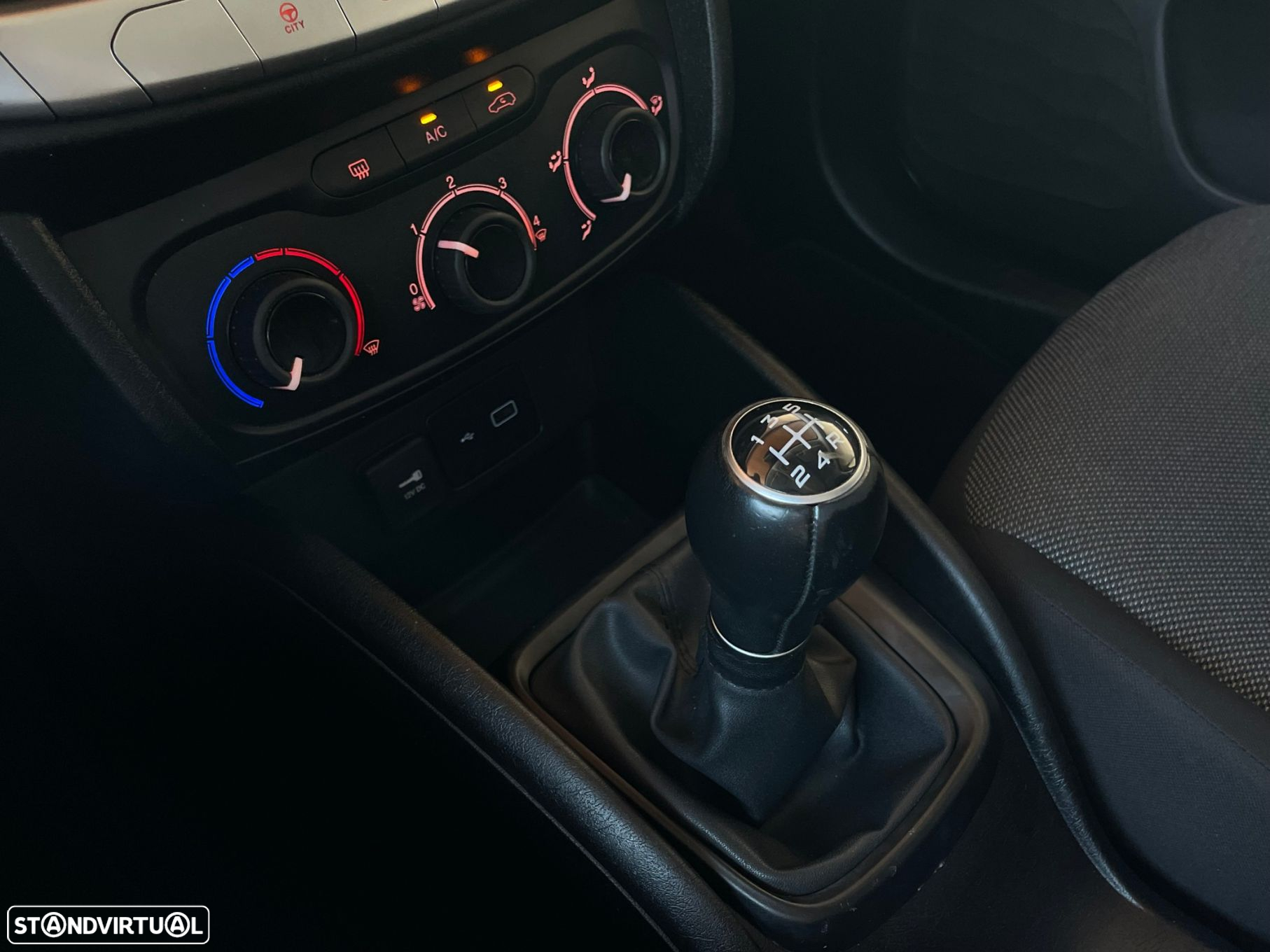 Fiat Tipo 1.3 M-Jet Pop - 21