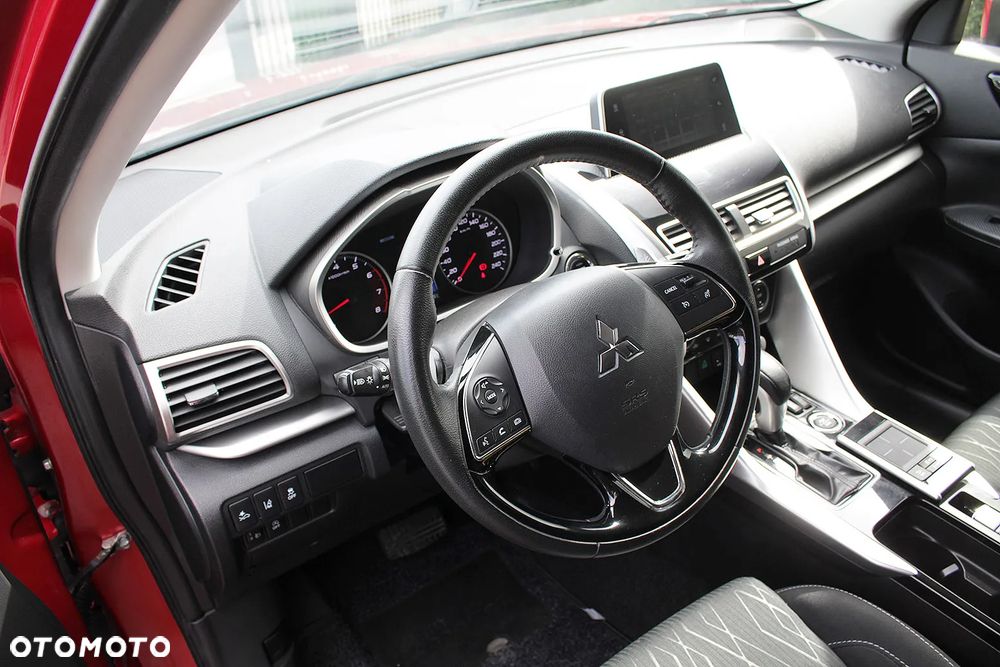 Mitsubishi Eclipse Cross 1.5 T-MIVEC (ClearTec) CVT 4WD Active+ - 13