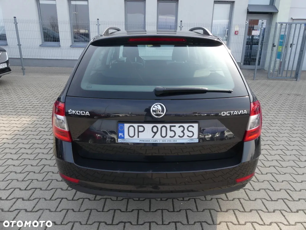 Skoda Octavia - 13