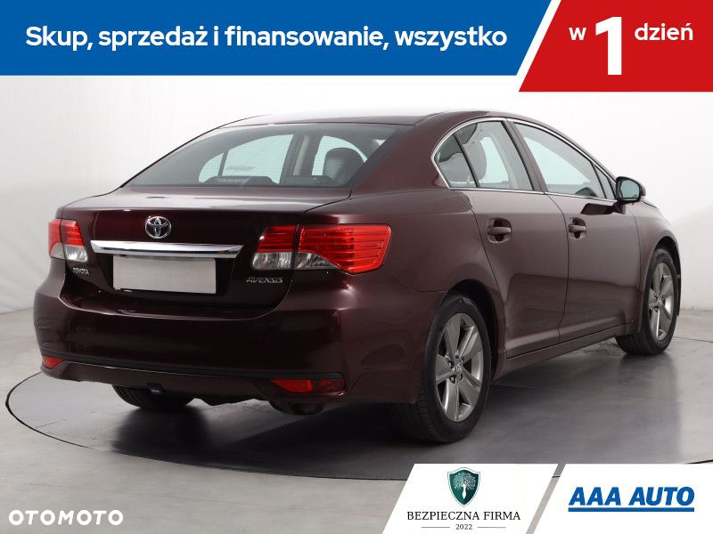 Toyota Avensis - 6