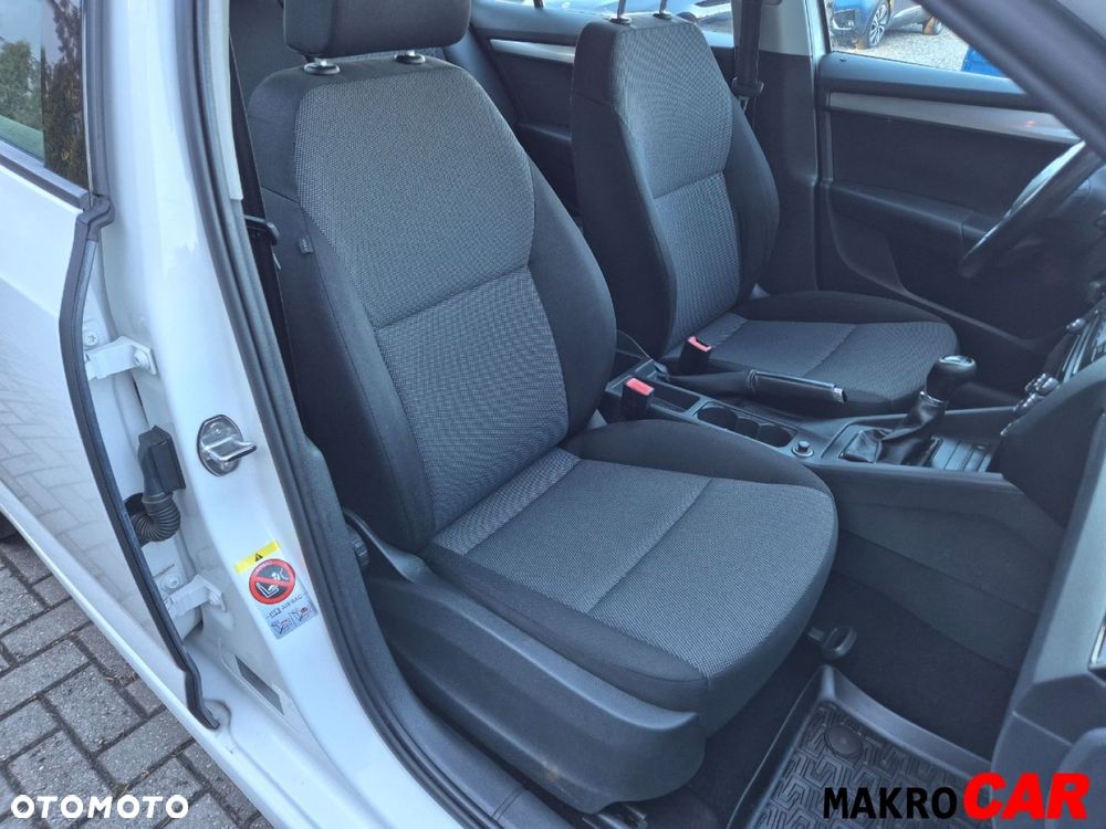 Skoda Octavia 1.6 TDI Active - 9