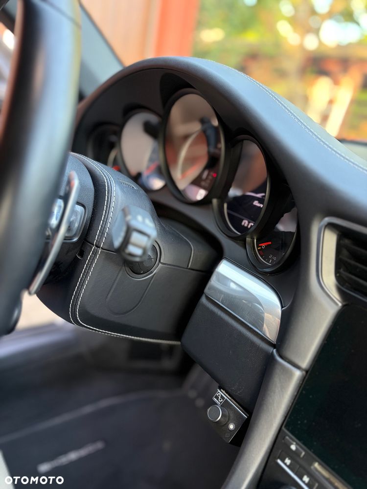 Porsche 911 - 21