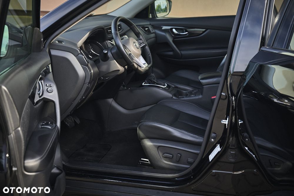 Nissan X-Trail 1.6 DCi Tekna 2WD Xtronic 7os - 16