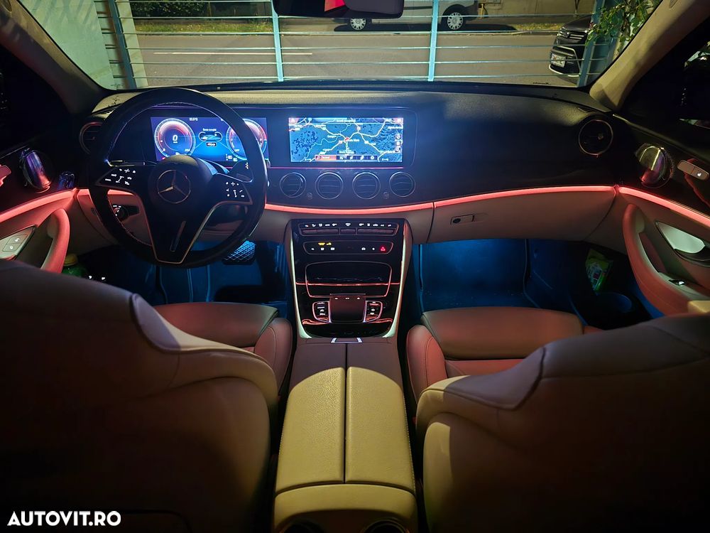 Mercedes-Benz E - 23