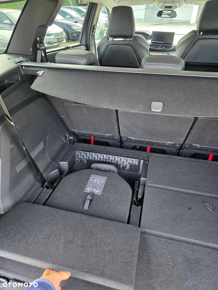 Peugeot 5008 - 17
