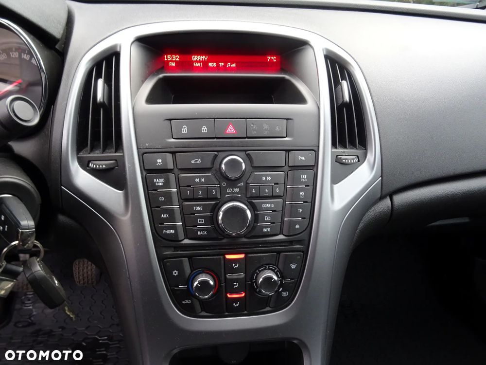 Opel Astra 1.4 T Active EU6 - 12