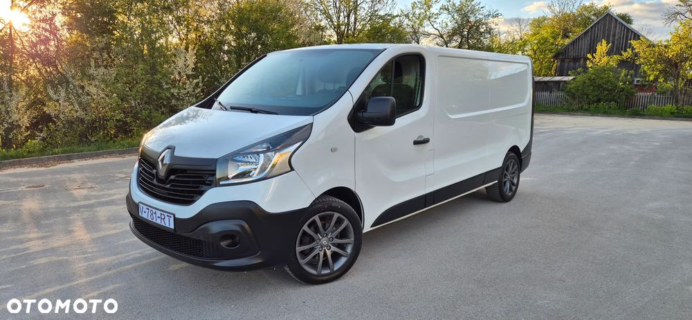 Renault Trafic - 1