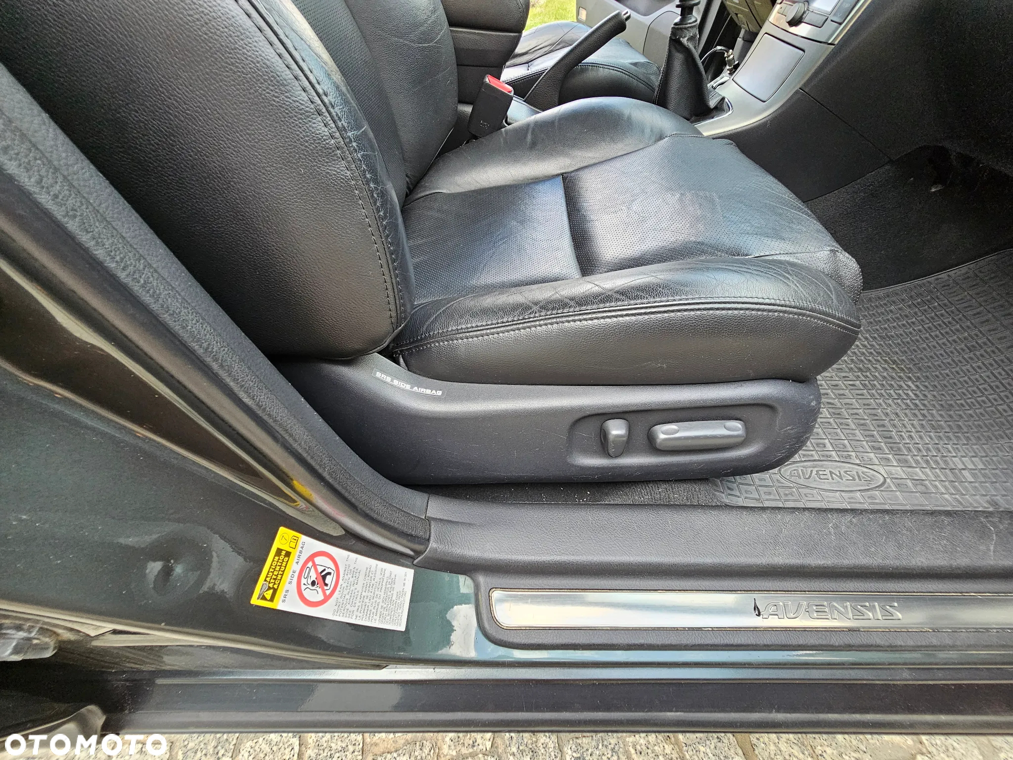 Toyota Avensis 2.2 D-CAT Prestige - 27