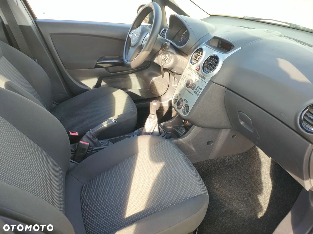 Opel Corsa 1.2 16V Color Edition S&S - 12