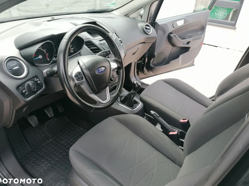 Ford Fiesta 1.25 Ambiente - 10