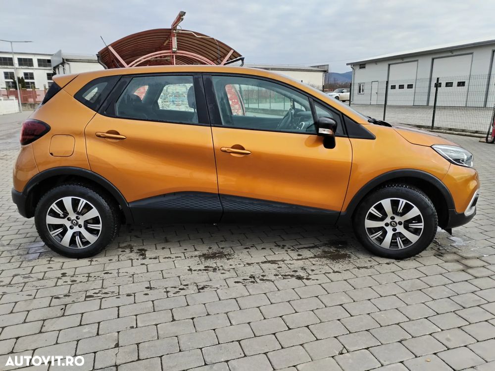 Renault Captur TCe Life Evo - 4