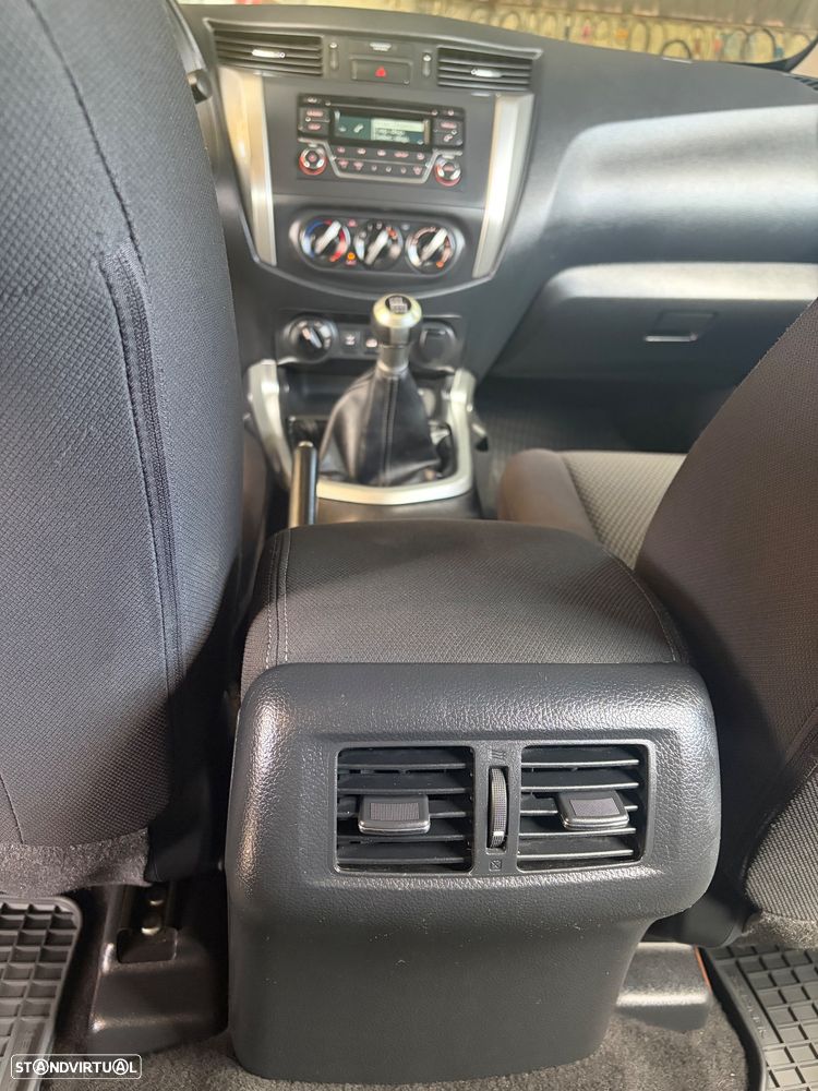 Nissan Navara 2.3 dCi CD 4WD N-Connecta - 18