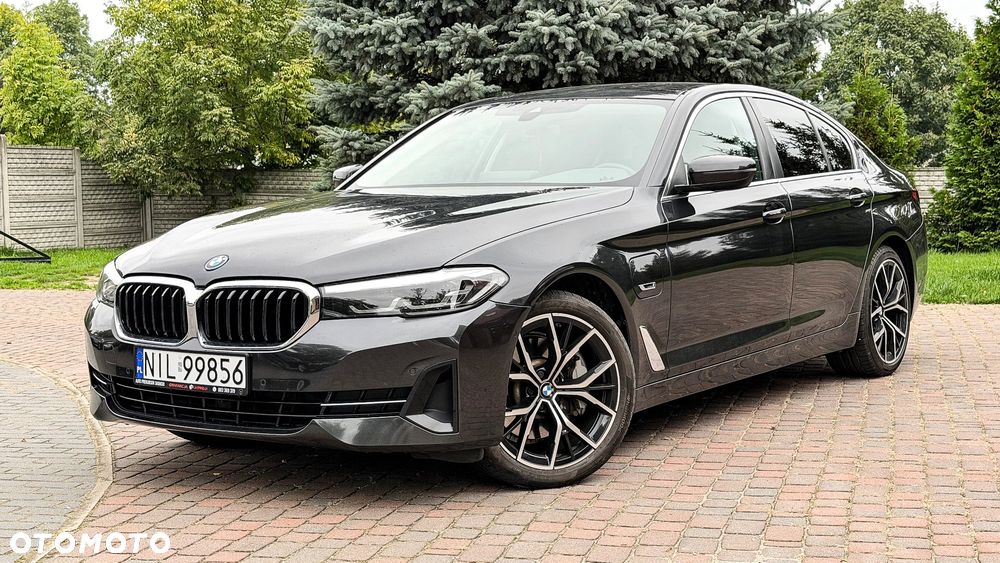 BMW Seria 5 530e xDrive - 3