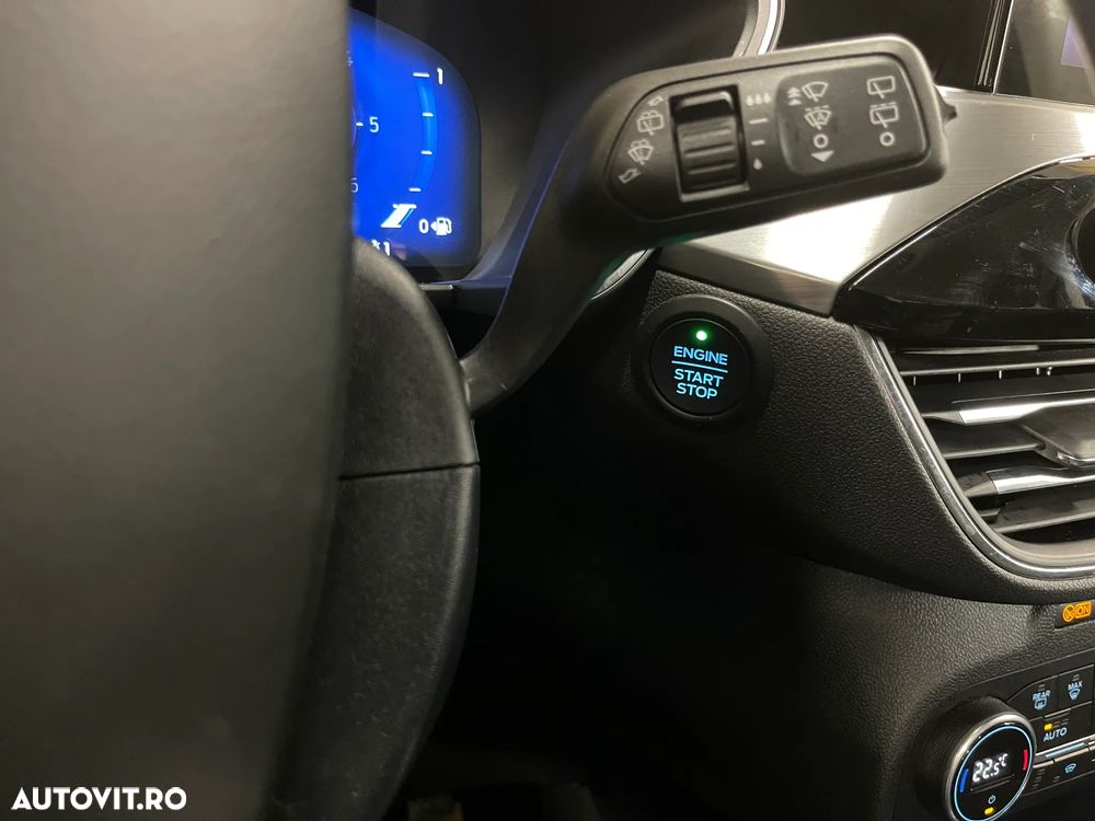 Ford Kuga 2.0 EcoBlue A8 AWD Titanium - 27