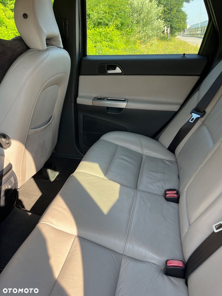 Volvo V50 2.4i - 14