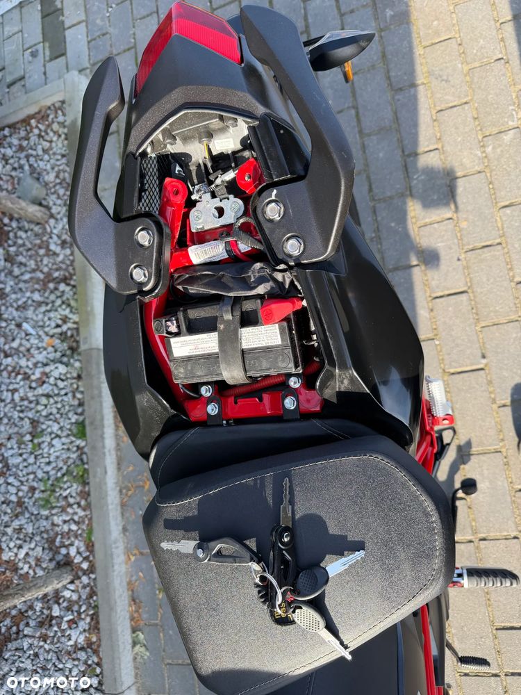 Benelli BN 125 - 37