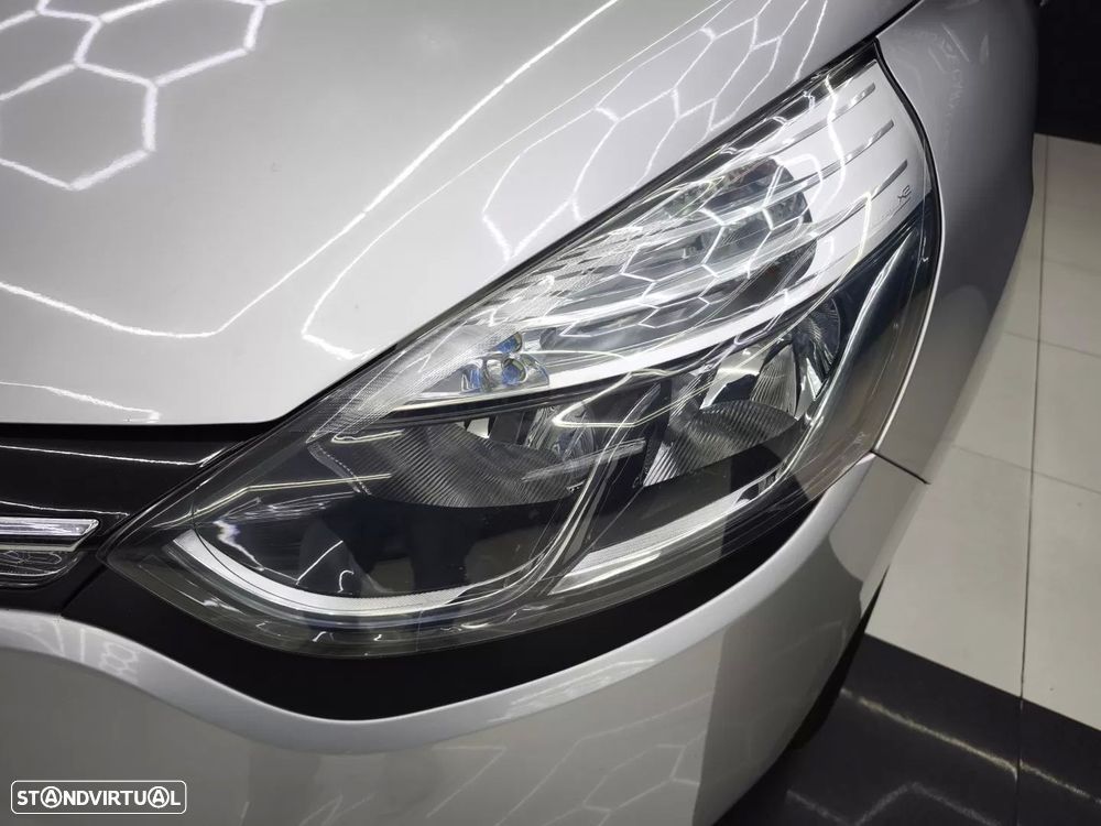 Renault Clio dCi 90 Dynamique - 12