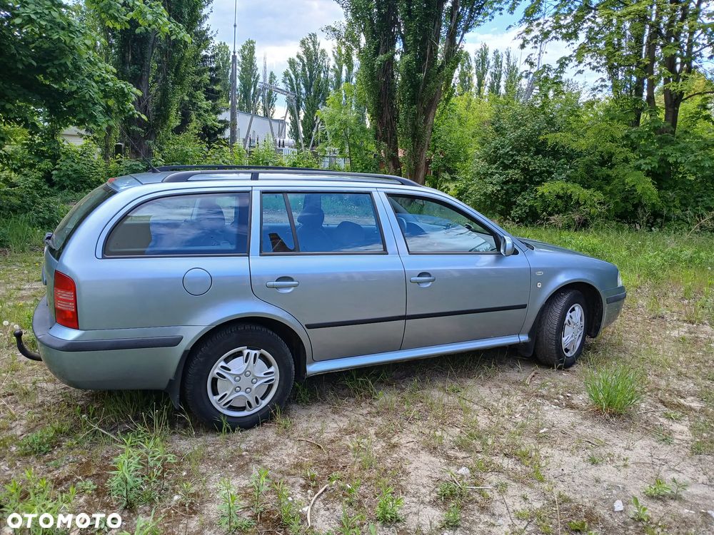 Skoda Octavia 2.0 Ambiente - 3