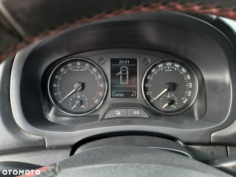 Skoda Fabia - 13