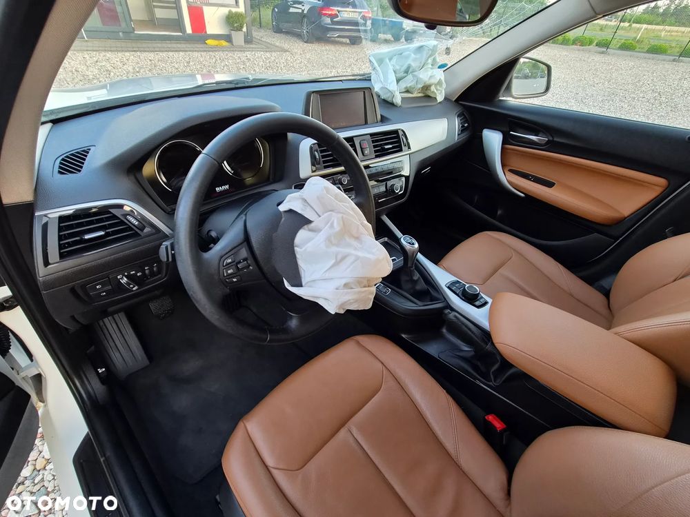 BMW Seria 1 120d Edition Metropolitan - 10