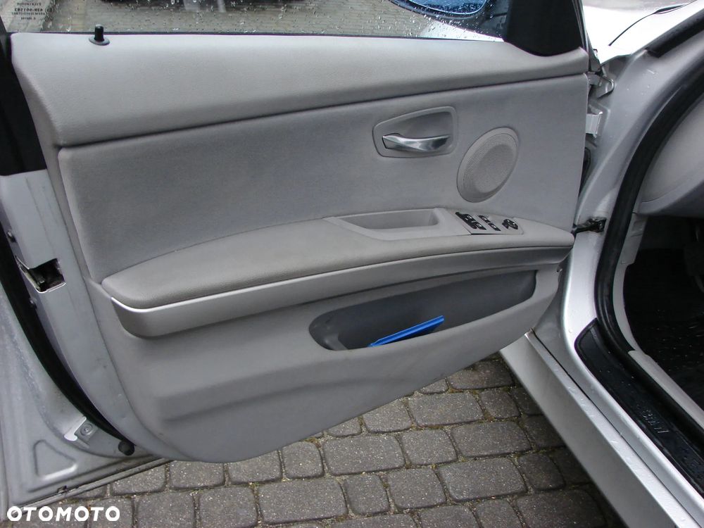 BMW Seria 3 - 11