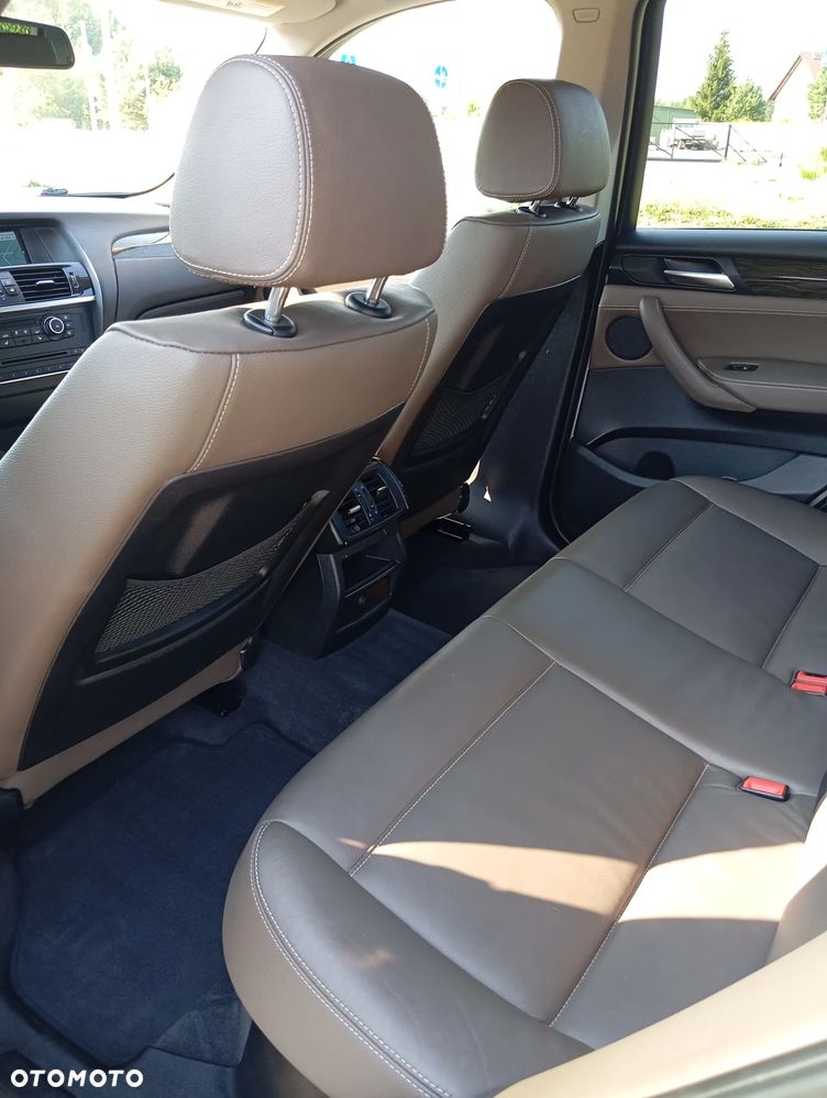 BMW X3 28i xDrive - 14