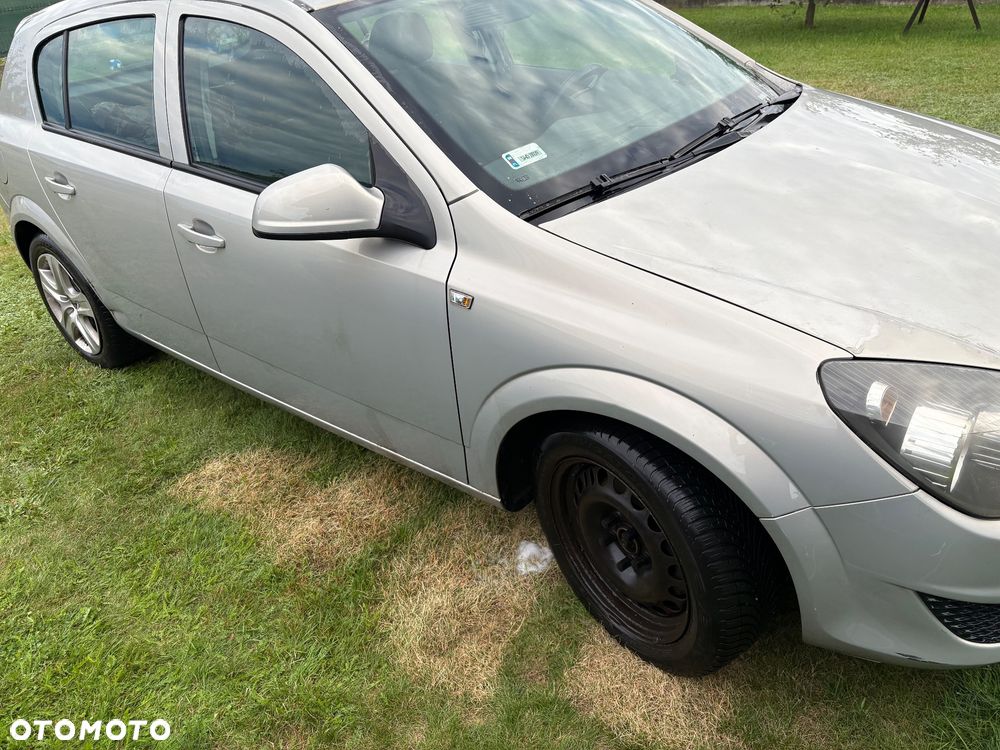 Opel Astra 1.4 - 5