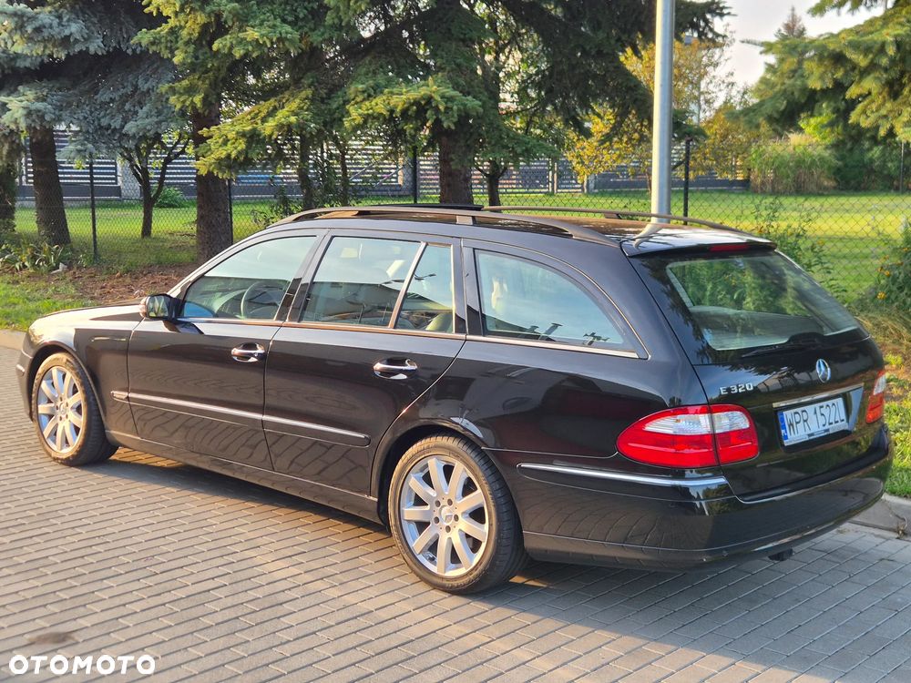 Mercedes-Benz Klasa E - 2