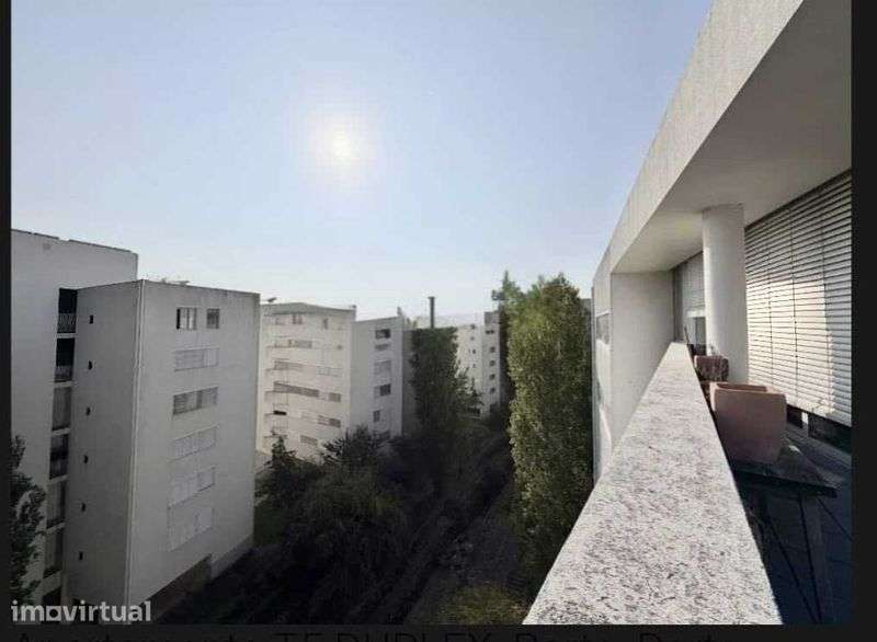 T5 Duplex de Luxo em Serralves, Porto, Portugal - Grande imagem: 2/12
