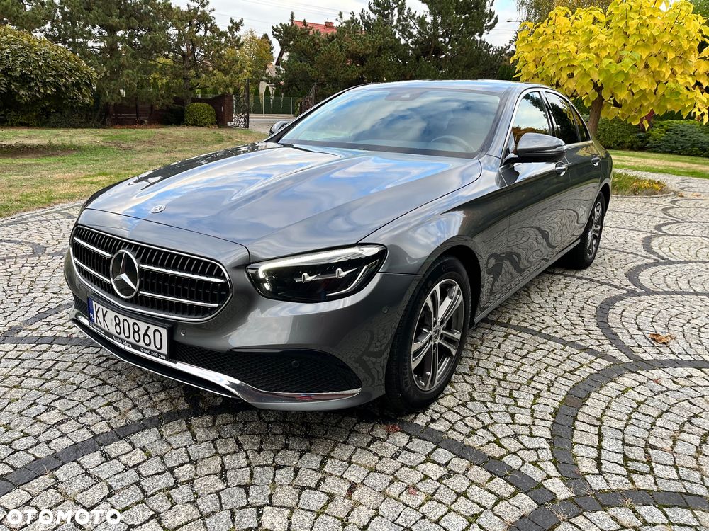 Mercedes-Benz E-Class 2023 photo 2