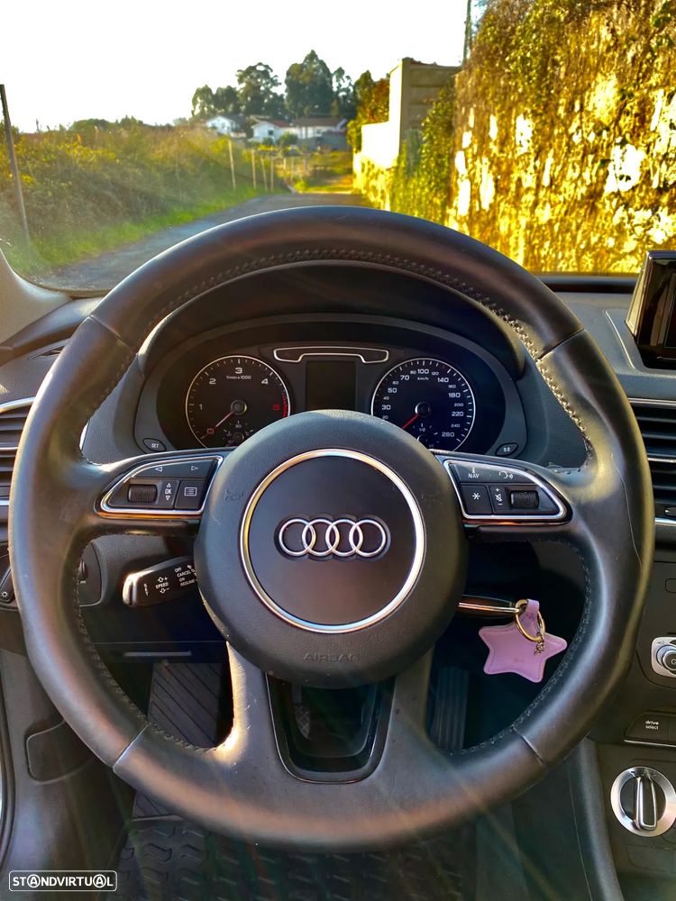 Audi Q3 2.0 TDI S-line - 19