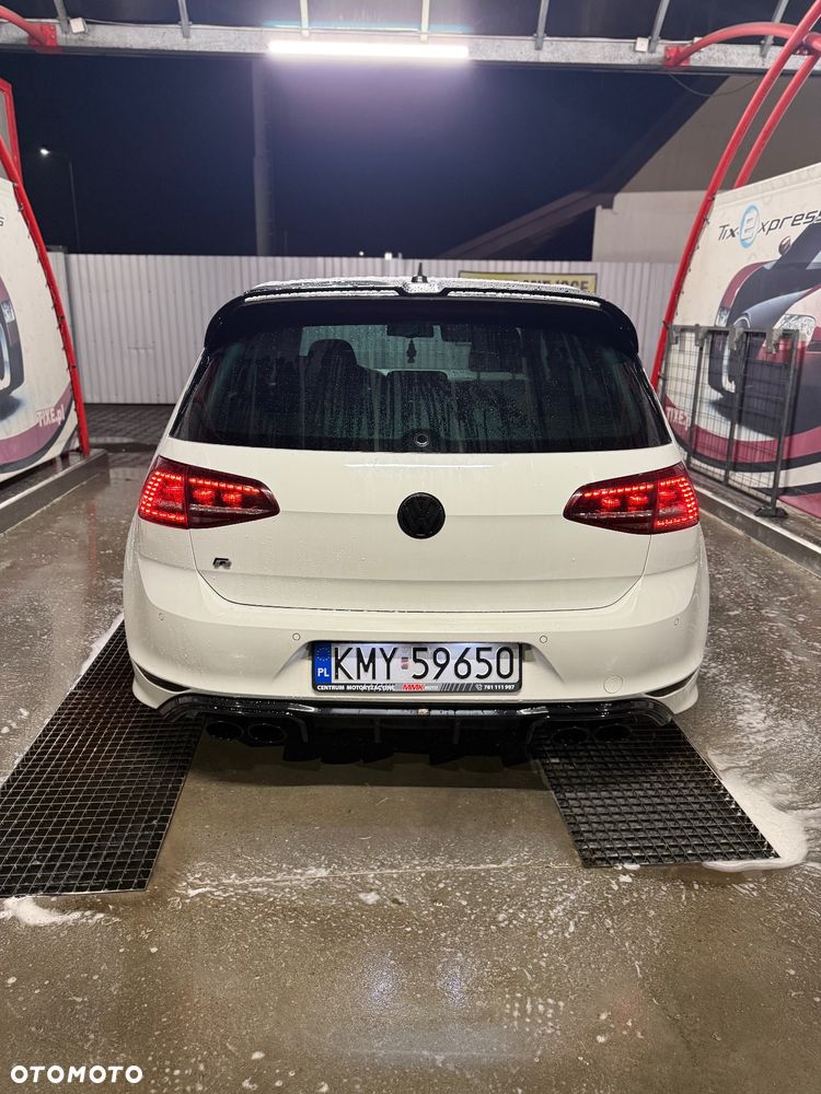 Volkswagen Golf R 4Motion BlueMotion Technology DSG - 11