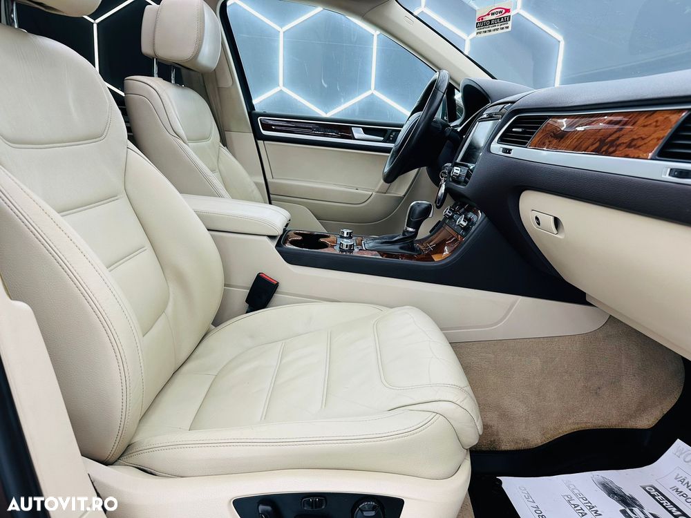 Volkswagen Touareg 3.0 V6 TDI Blue Motion DPF Automatik Exclusive - 16