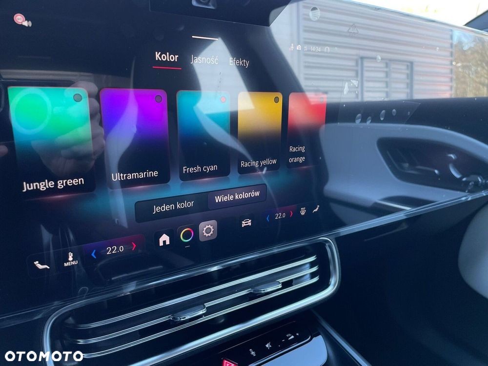 Mercedes-Benz CLA - 27