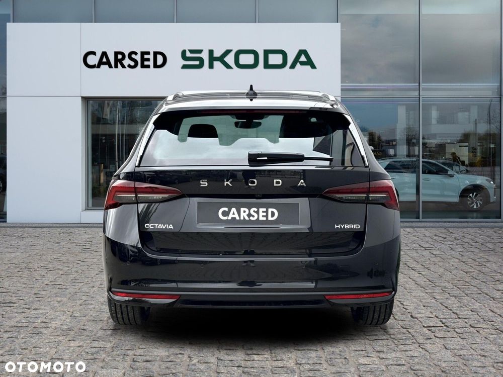 Skoda Octavia - 5