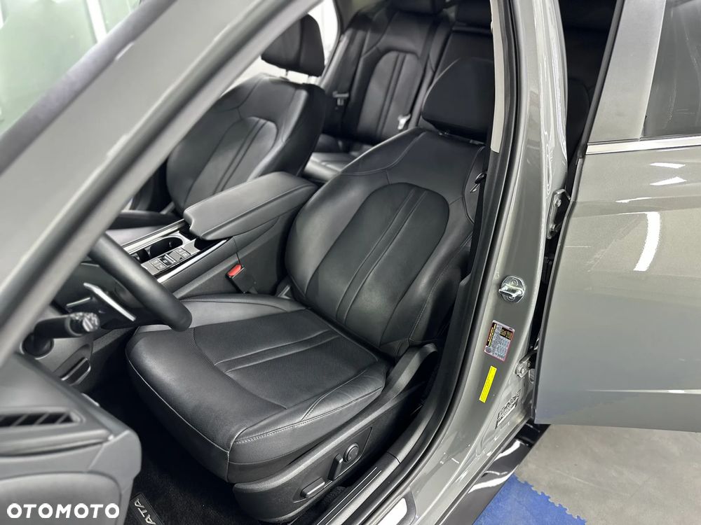Hyundai Sonata - 18