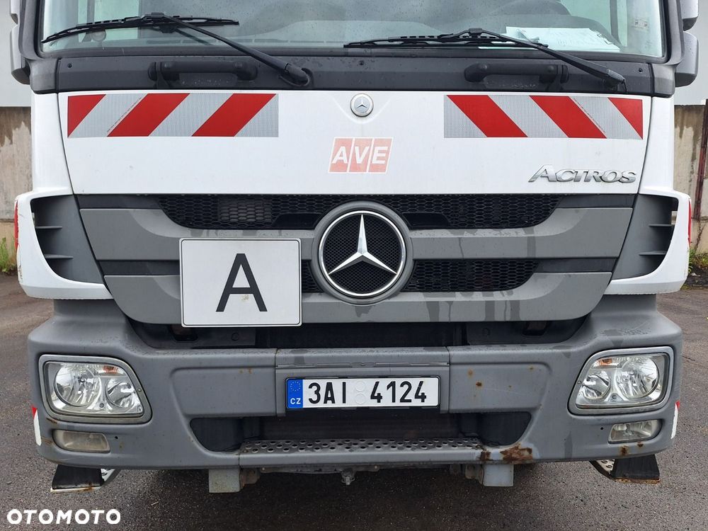 Versalift Actros 2536 L 6X2 - 29