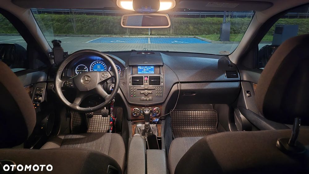 Mercedes-Benz Klasa C 180 Kompressor Elegance - 7