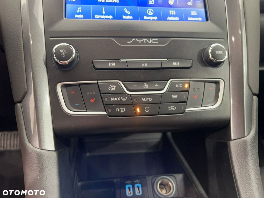 Ford Mondeo 2.0 EcoBlue Titanium - 21