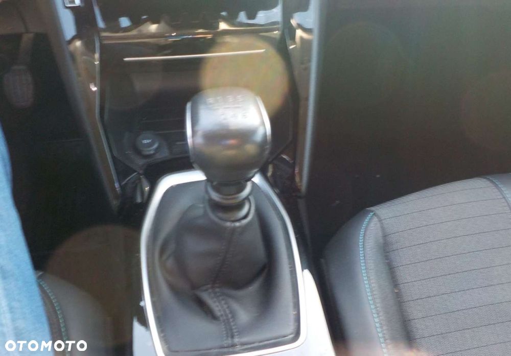 Peugeot 2008 - 35