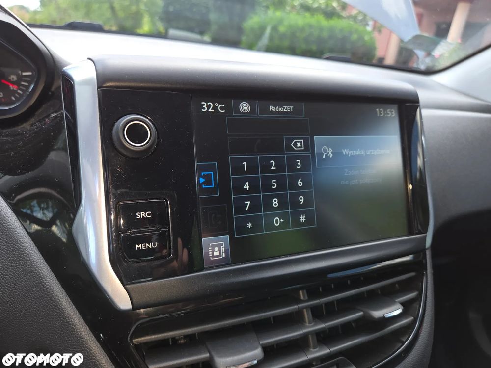 Peugeot 208 1.2 PureTech Active ETG5 - 17