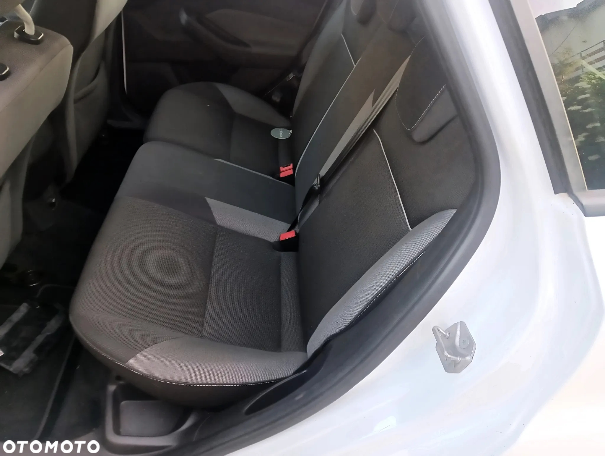 Ford Focus 1.6 TDCi DPF Start-Stopp-System Trend - 7