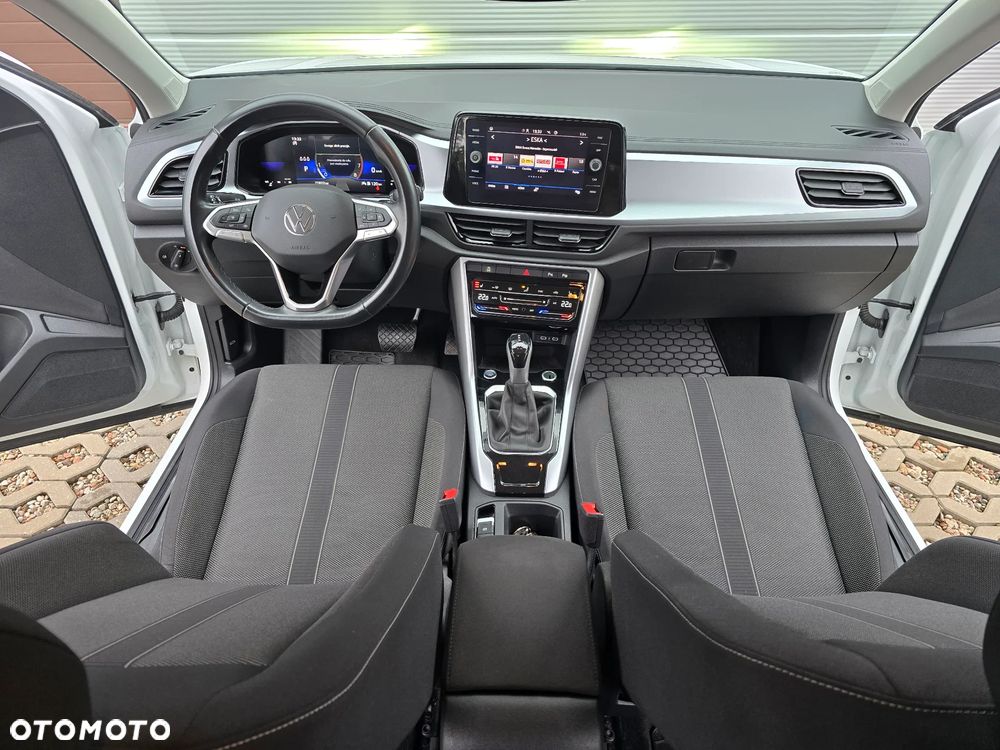 Volkswagen T-Roc 1.5 TSI Style DSG - 6