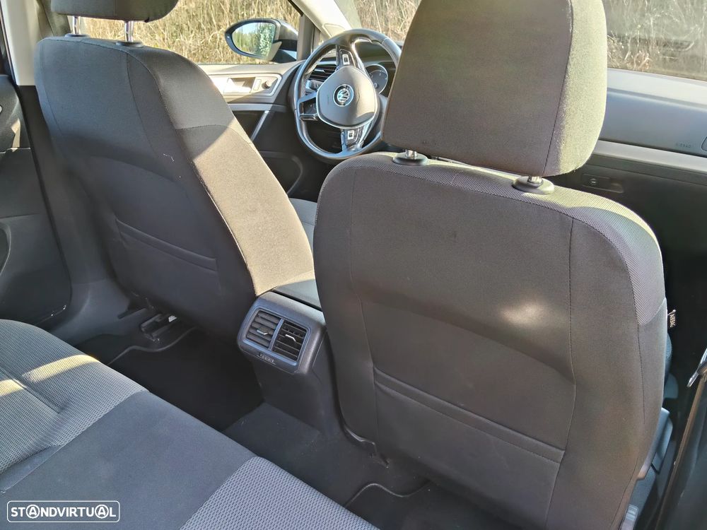 VW Golf 1.6 TDI BlueMotion Comfortline - 19